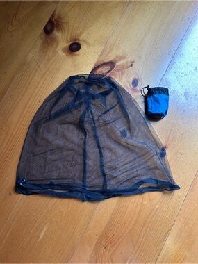 Sea to Summit Head Net with Blue Carry Pouch